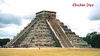 La grande piramide di Chichen Itzà