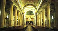 L'interno del Santuario