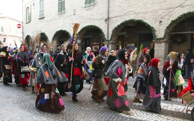 LA FESTA DELLA BEFANA