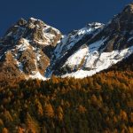 Paesaggio artigiano: autunno ai piedi del Monte Rosa